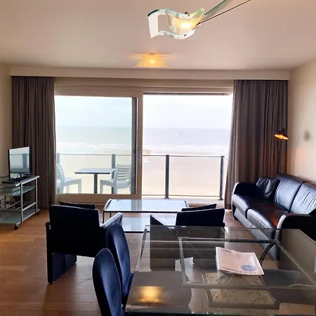 Casino Ab0803 With Beautiful Sea Views 니우포르트